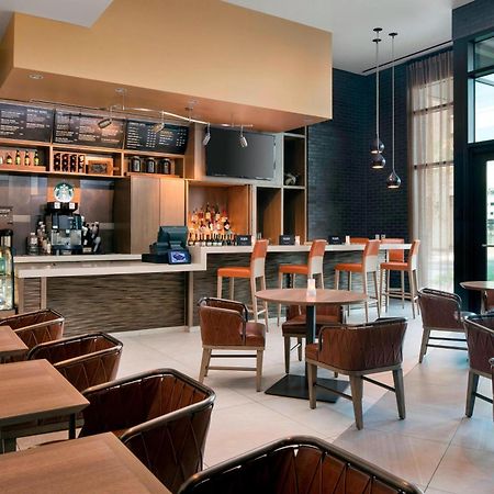 Courtyard By Marriott Phoenix Downtown Exterior foto