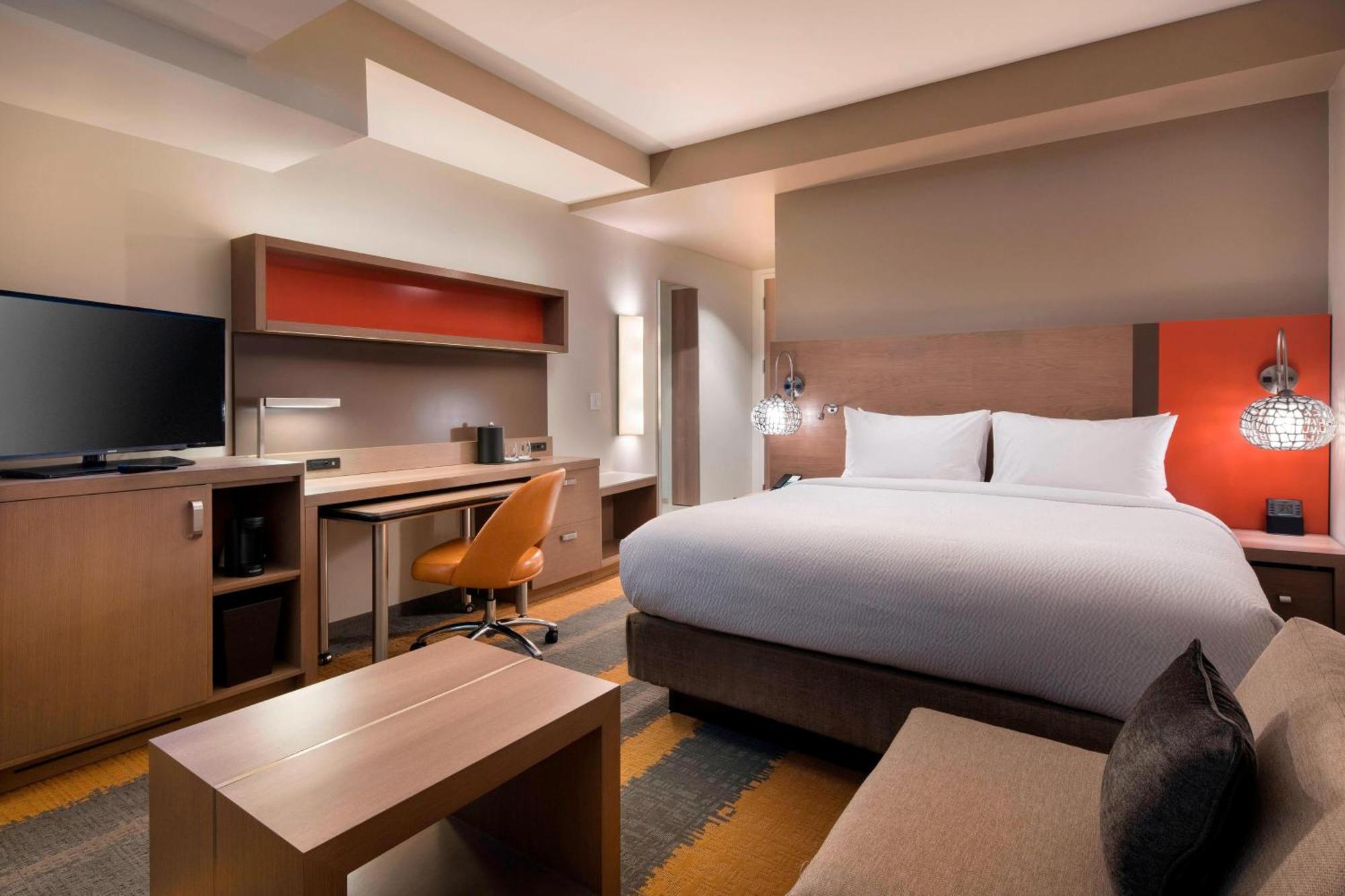 Courtyard By Marriott Phoenix Downtown Exterior foto
